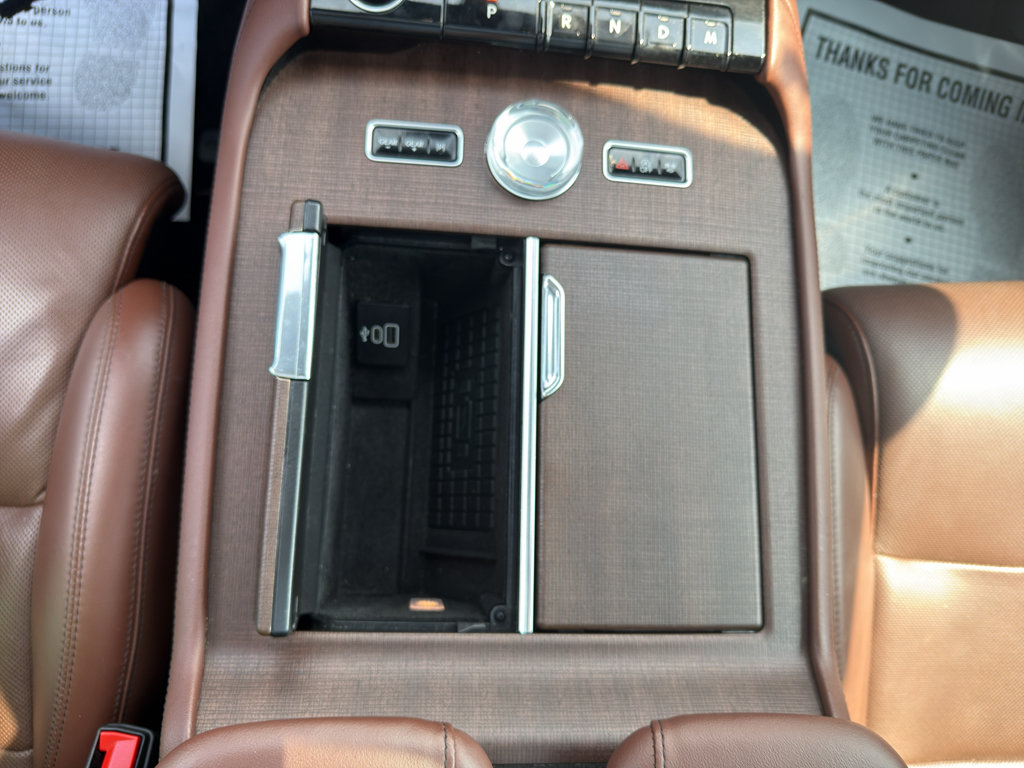 Used 2025 Lincoln Navigator Reserve AWD/4WD image 14