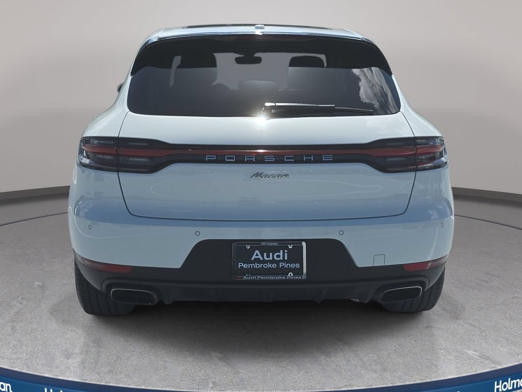 Used 2019 Porsche Macan AWD/4WD image 7