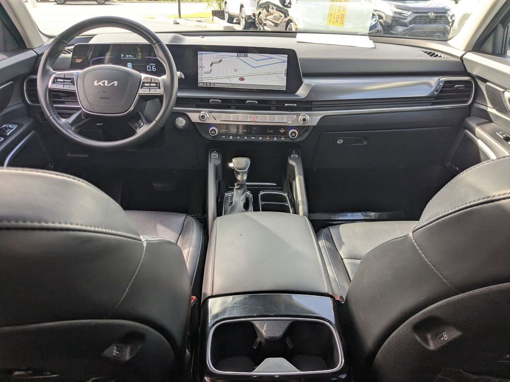 Used 2025 Kia Telluride S image 29