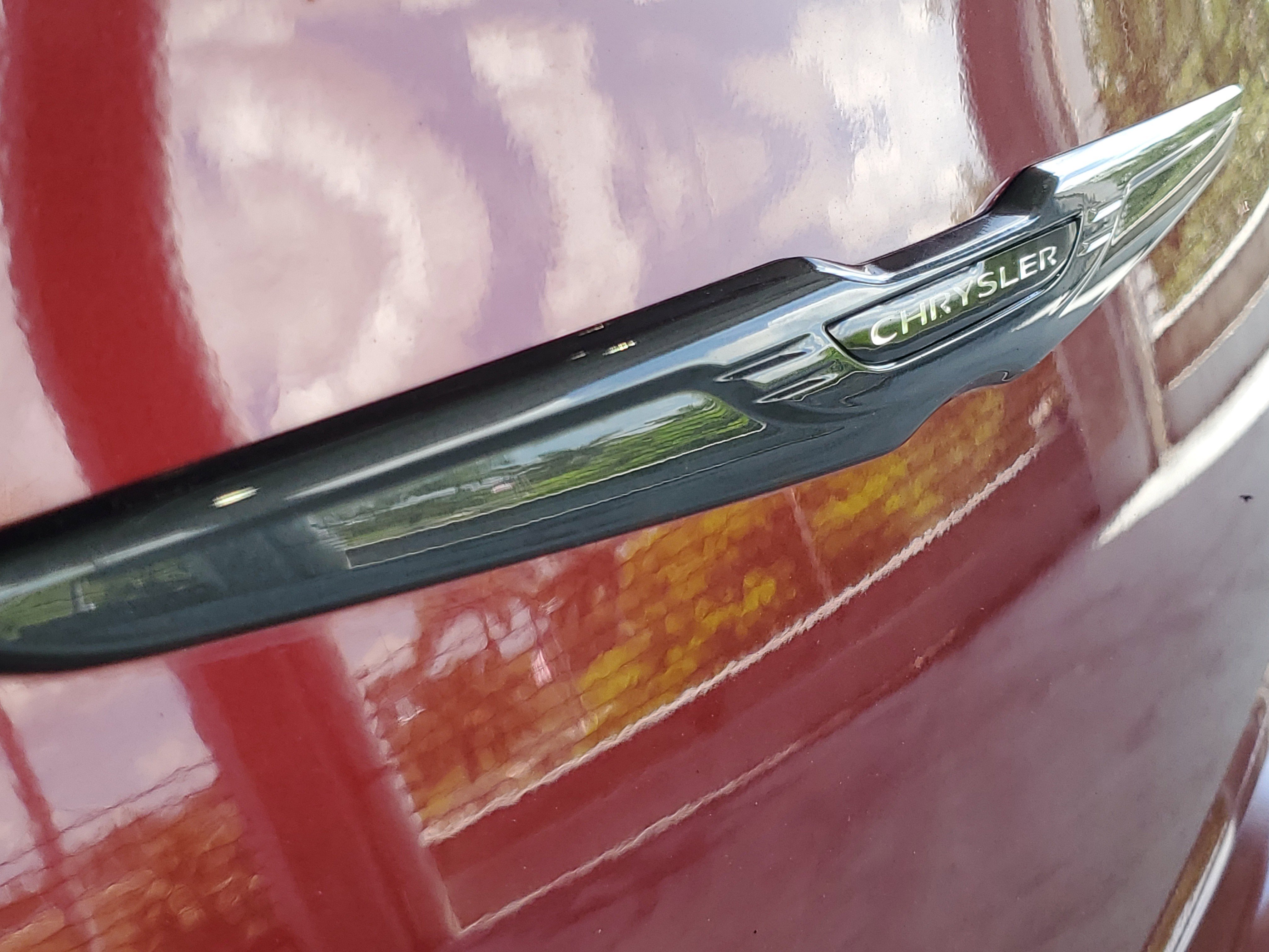 Certified 2023 Chrysler 300 Touring L w/ Comfort Group RWD image 5