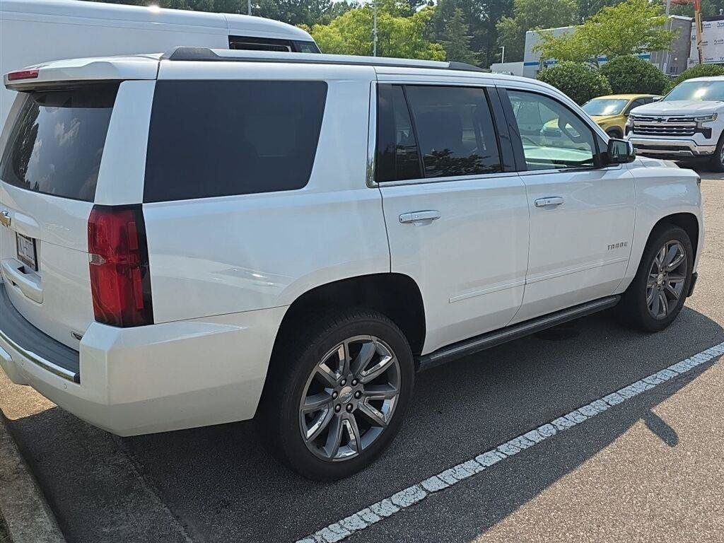 Used 2017 Chevrolet Tahoe Premier RWD image 3
