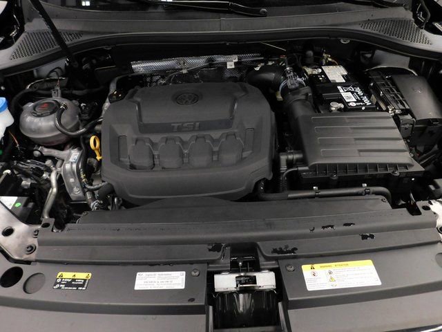 Used 2024 Volkswagen Tiguan S image 41