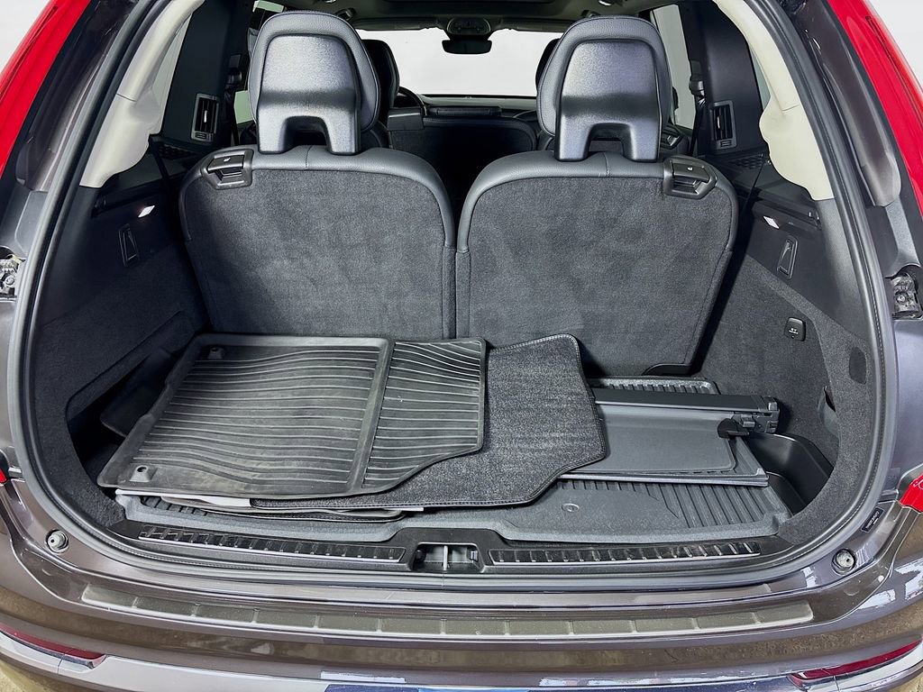 Used 2024 Volvo XC90 B6 Plus w/ Protection Package Premier AWD/4WD image 26