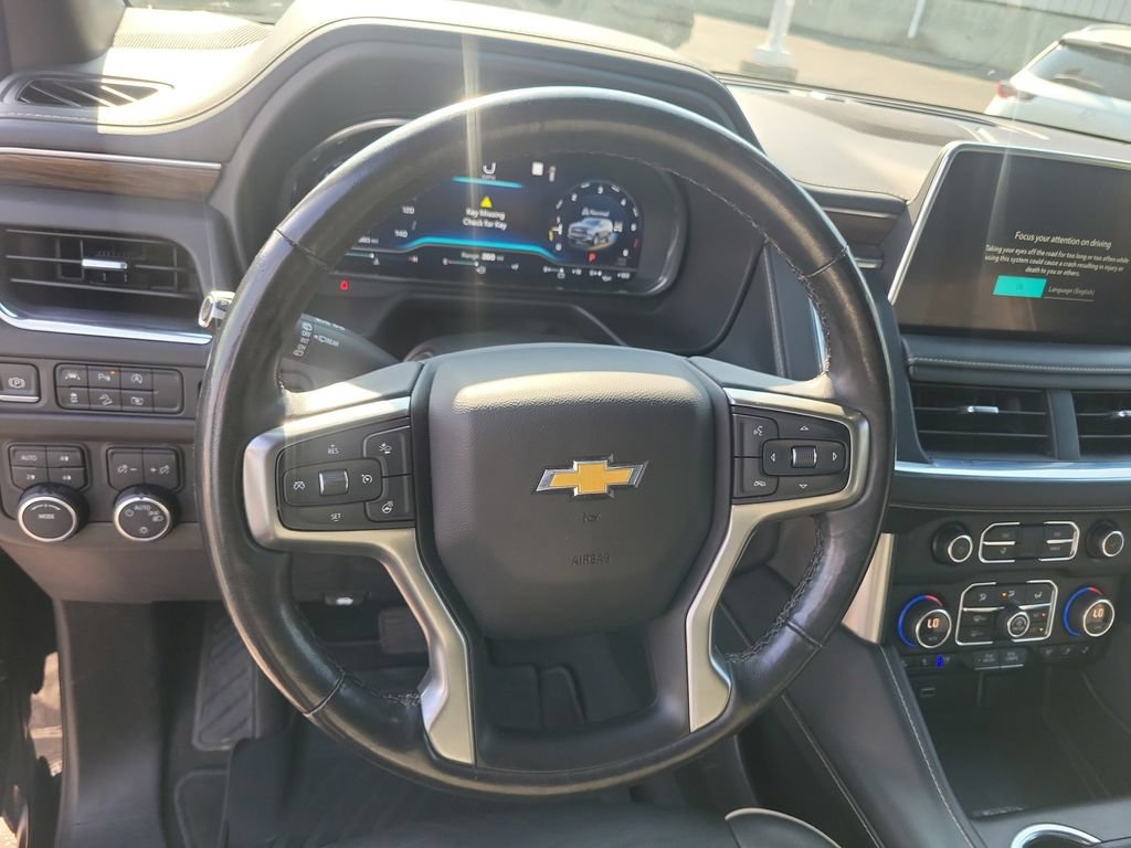 Used 2023 Chevrolet Suburban Premier AWD/4WD image 30