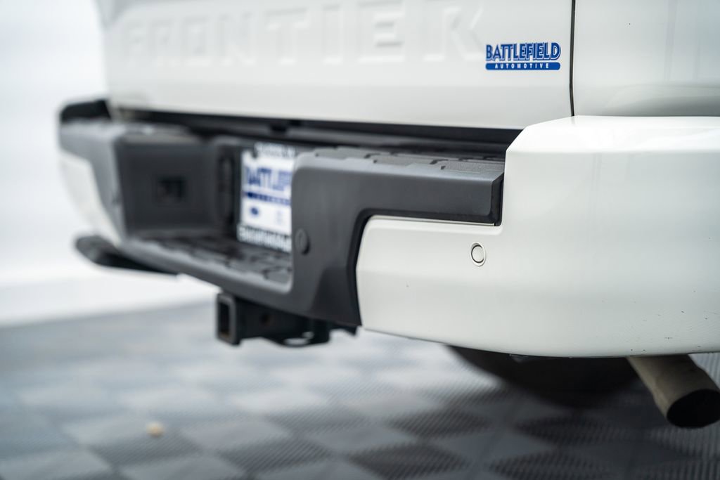 Used 2022 Nissan Frontier SV AWD/4WD image 8