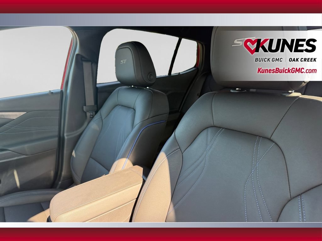 Used 2026 Buick Envista Sport Touring w/ Convenience I Package FWD image 23