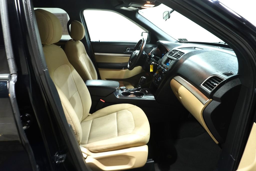 Used 2017 Ford Explorer 4WD image 12