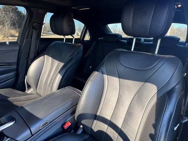 Used 2019 Mercedes-Benz S 450 4MATIC Sedan w/ Premium Package image 9
