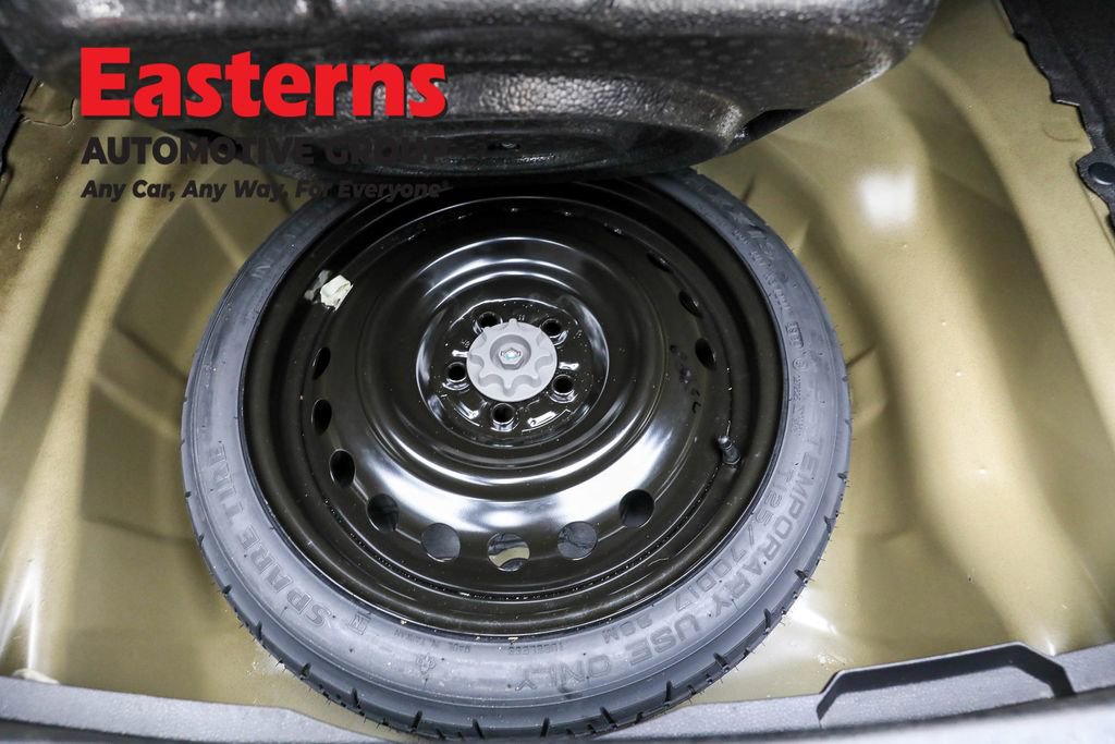 Used 2025 Toyota Corolla LE image 23