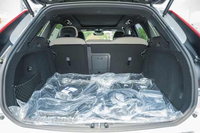 New 2026 Volvo XC60 T8 Core w/ Protection Package Premier AWD/4WD image 10