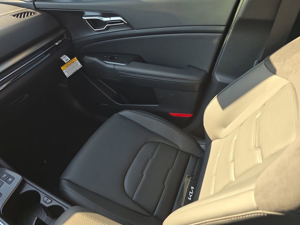 New 2026 Kia Sportage SX image 16