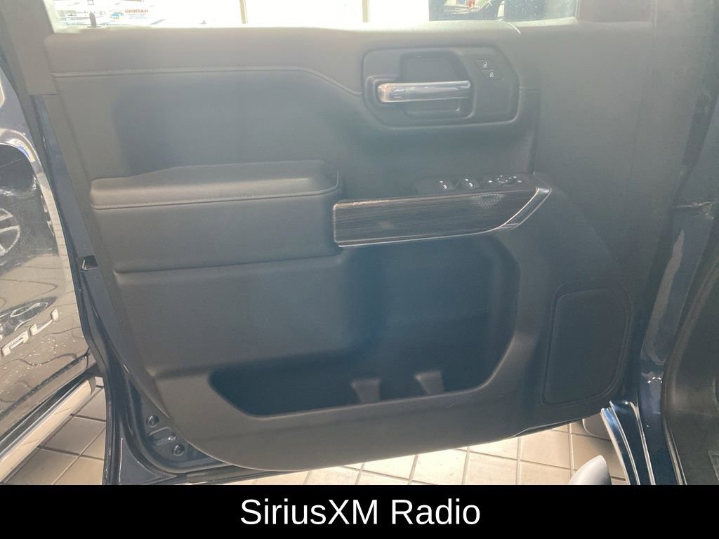 Used 2021 Chevrolet Silverado 1500 RST w/ Max Trailering Package AWD/4WD image 9
