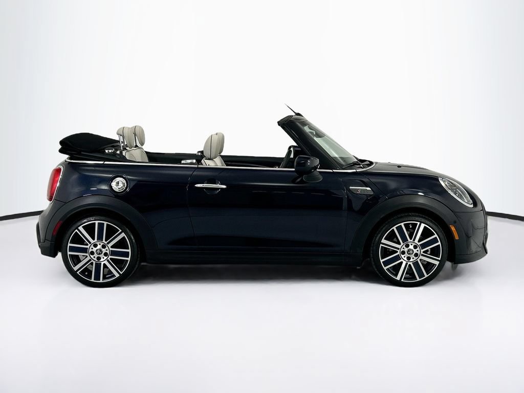 Used 2024 MINI Cooper S FWD image 5