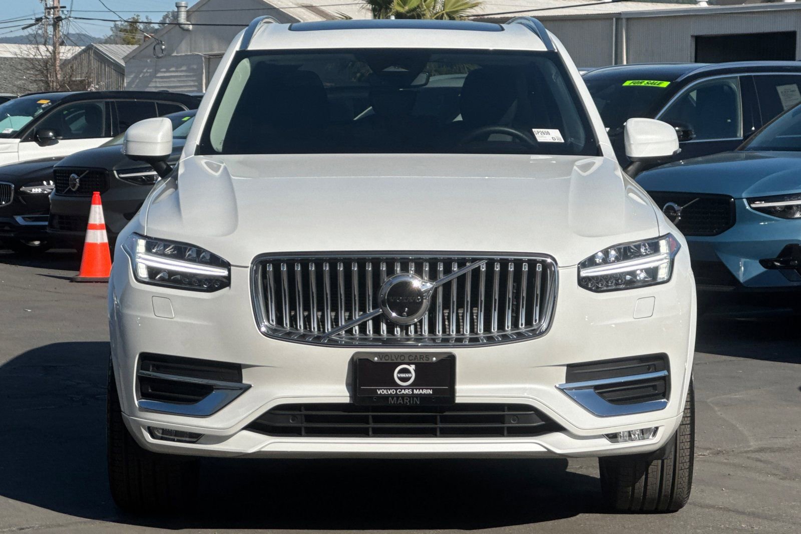 Certified 2024 Volvo XC90 B6 Plus image 11
