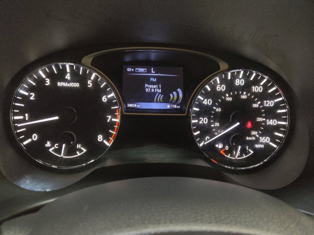 Used 2017 Nissan Pathfinder SV AWD/4WD image 23