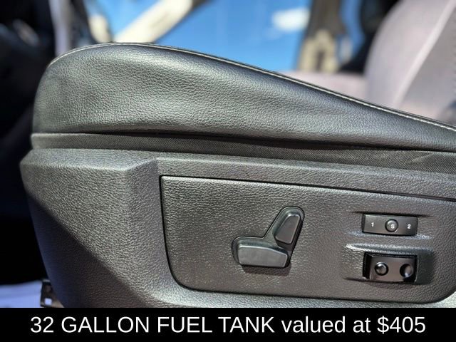 Used 2017 RAM 1500 Laramie w/ Convenience Group image 14