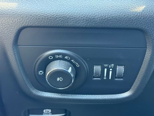 Used 2022 Jeep Grand Cherokee L Overland image 29