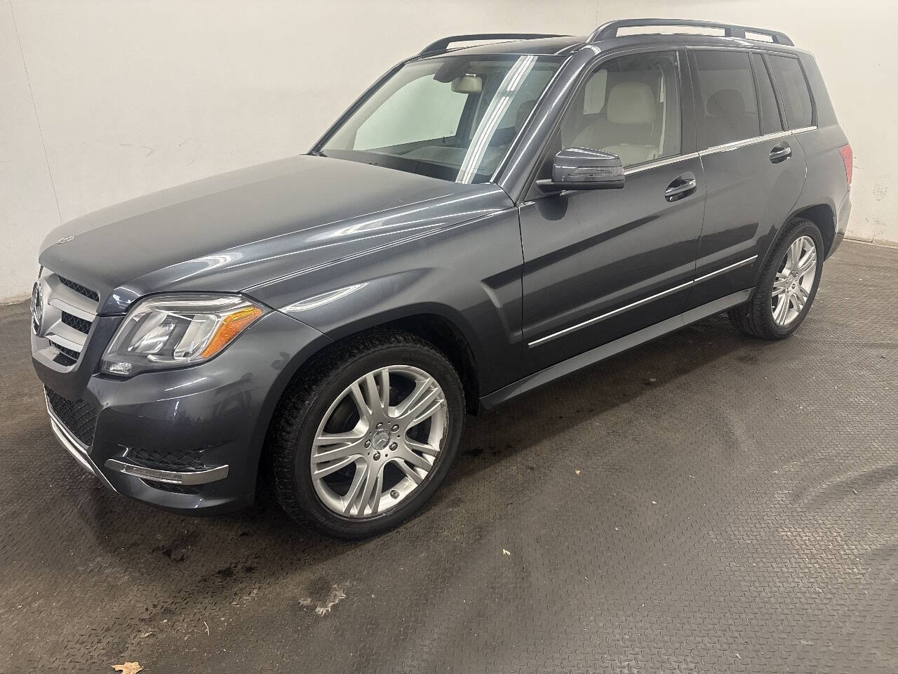 Used 2013 Mercedes-Benz GLK 350 4MATIC image 1