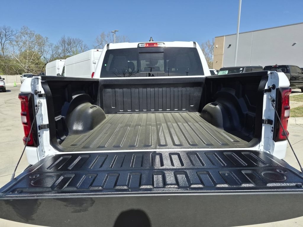 New 2026 RAM 1500 Laramie w/ Night Edition AWD/4WD image 5