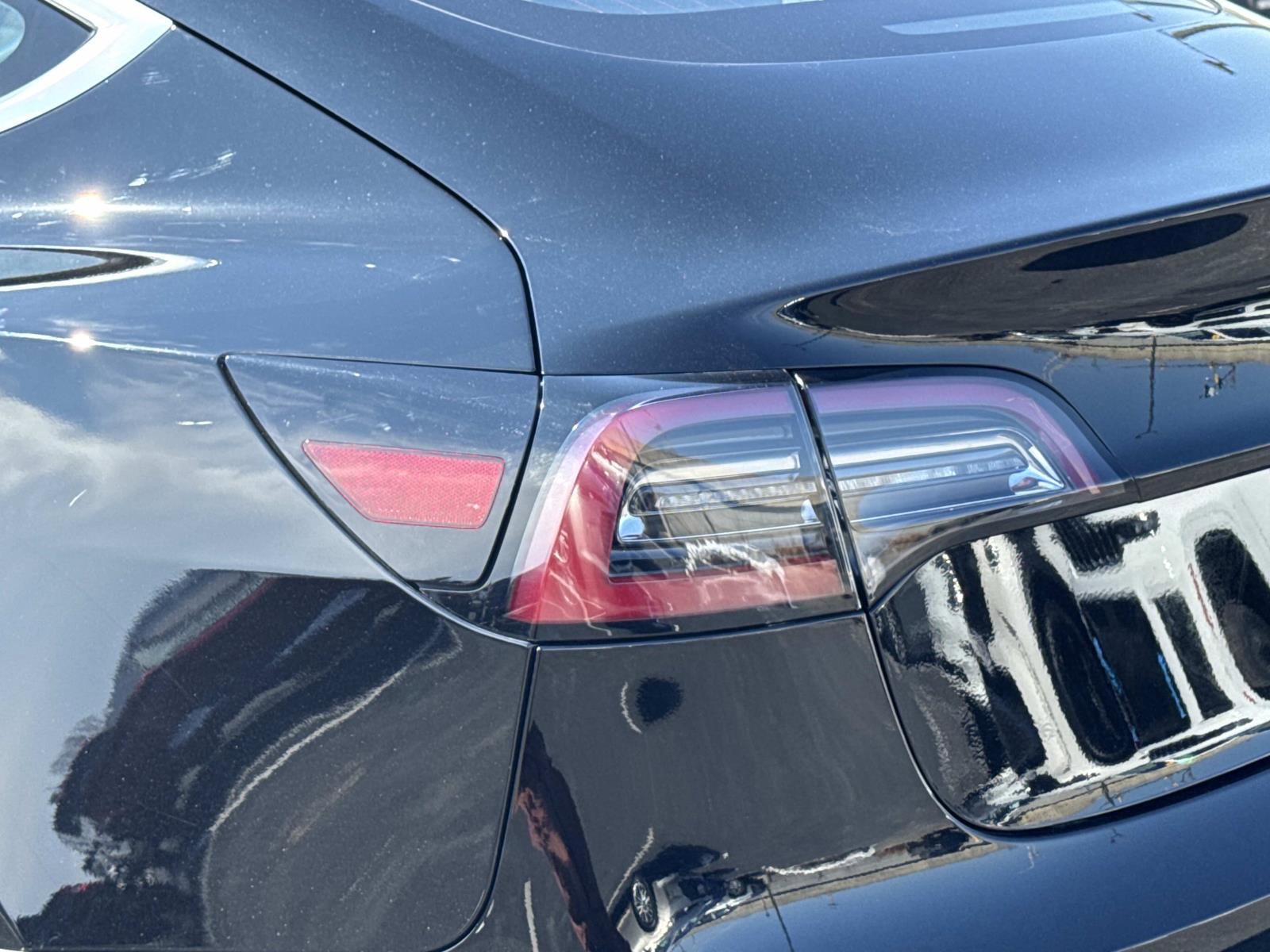 Used 2018 Tesla Model 3 Mid Range image 29