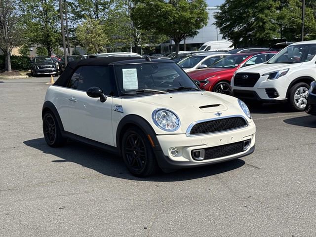 Used 2015 MINI Cooper S FWD image 1