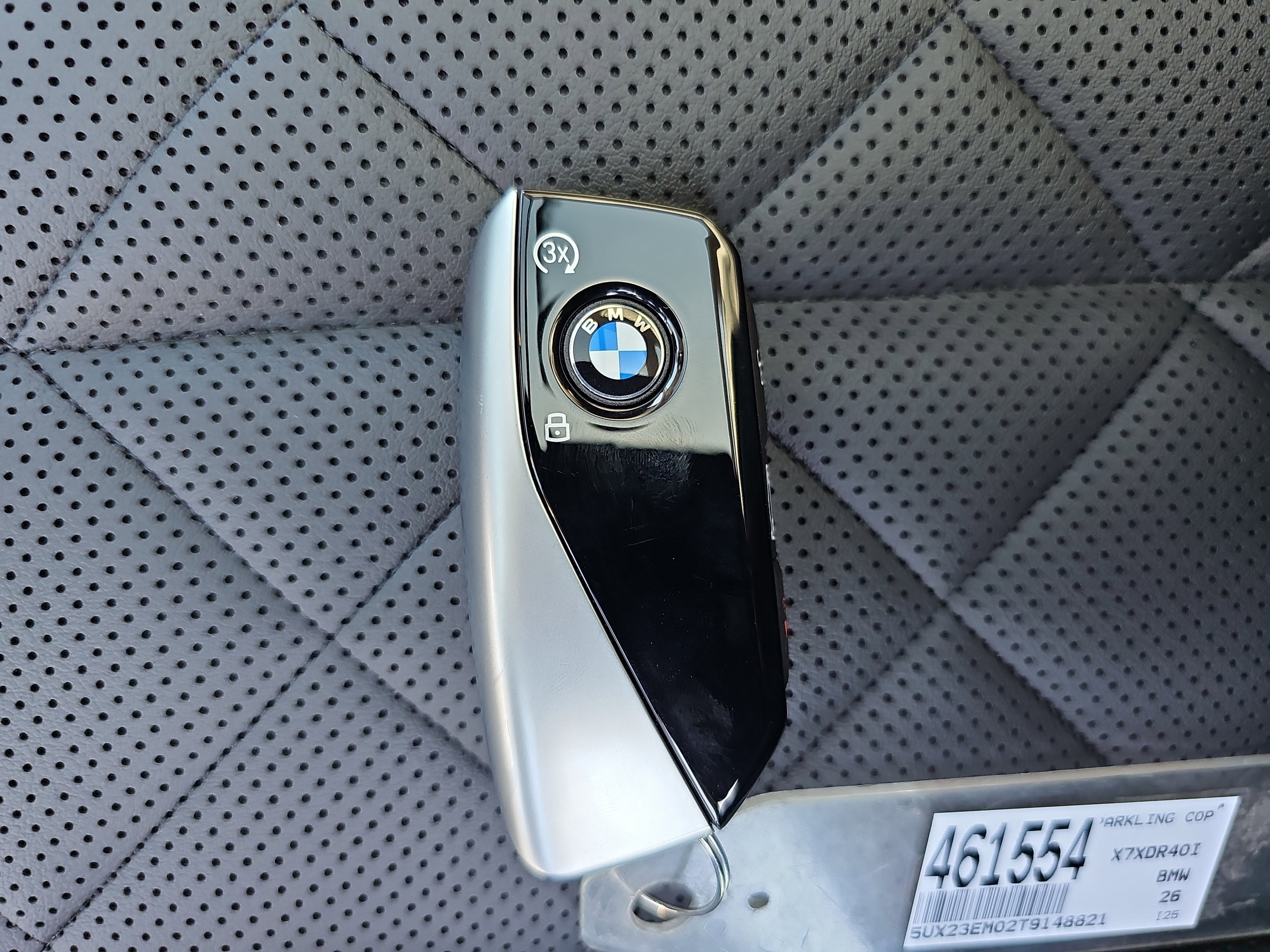 New 2026 BMW X7 xDrive40i w/ Premium Package image 39