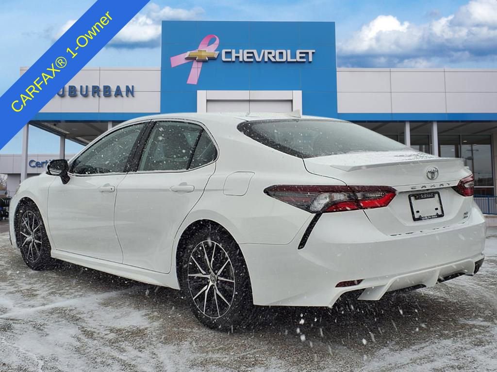 Used 2023 Toyota Camry SE image 7