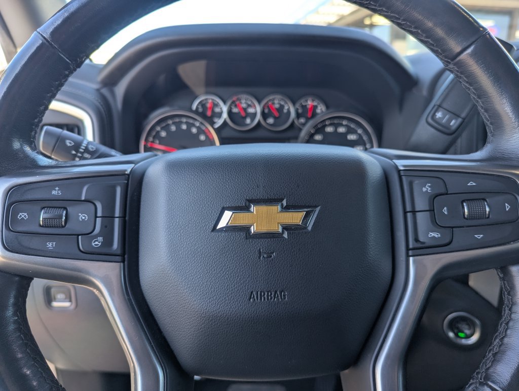 Used 2022 Chevrolet Silverado 1500 LT RWD image 20