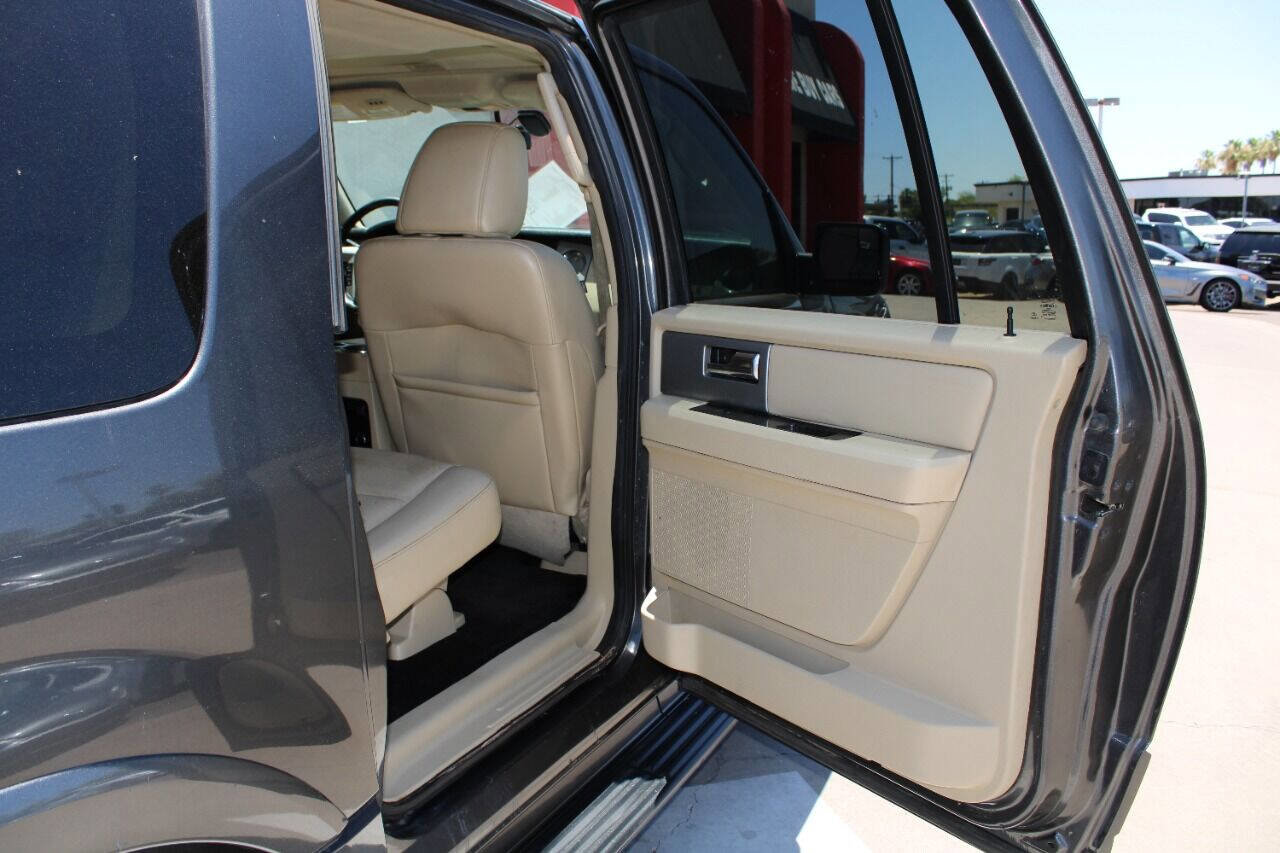 Used 2017 Ford Expedition EL Limited image 15
