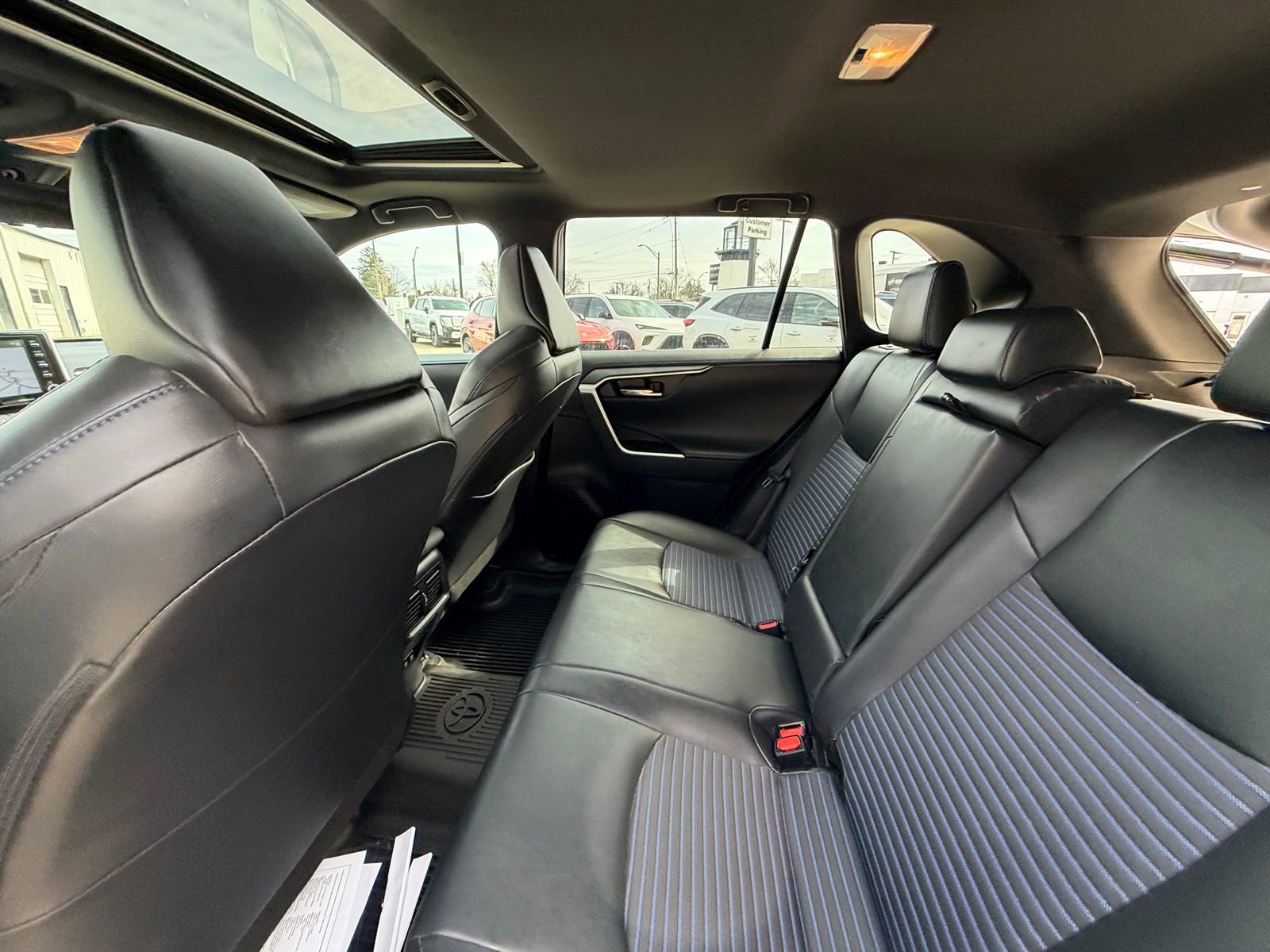 Used 2021 Toyota RAV4 XSE w/ XSE Grade Weather Package image 5