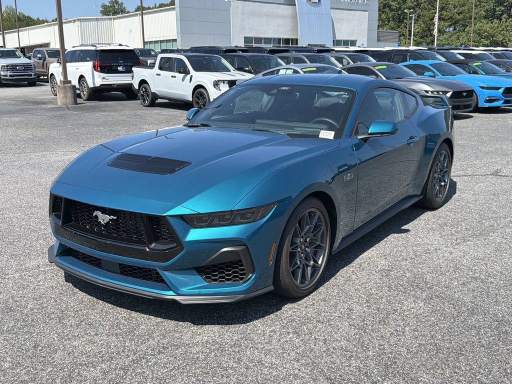 New 2026 Ford Mustang GT Premium w/ GT Performance Package RWD image 3