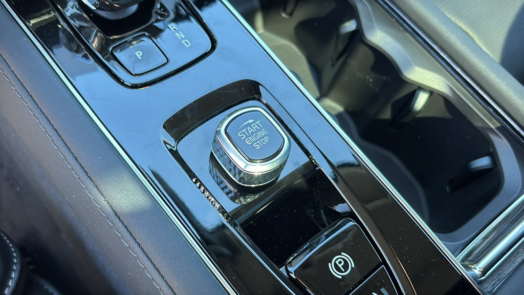 New 2027 Volvo XC90 T8 Ultra AWD/4WD image 16