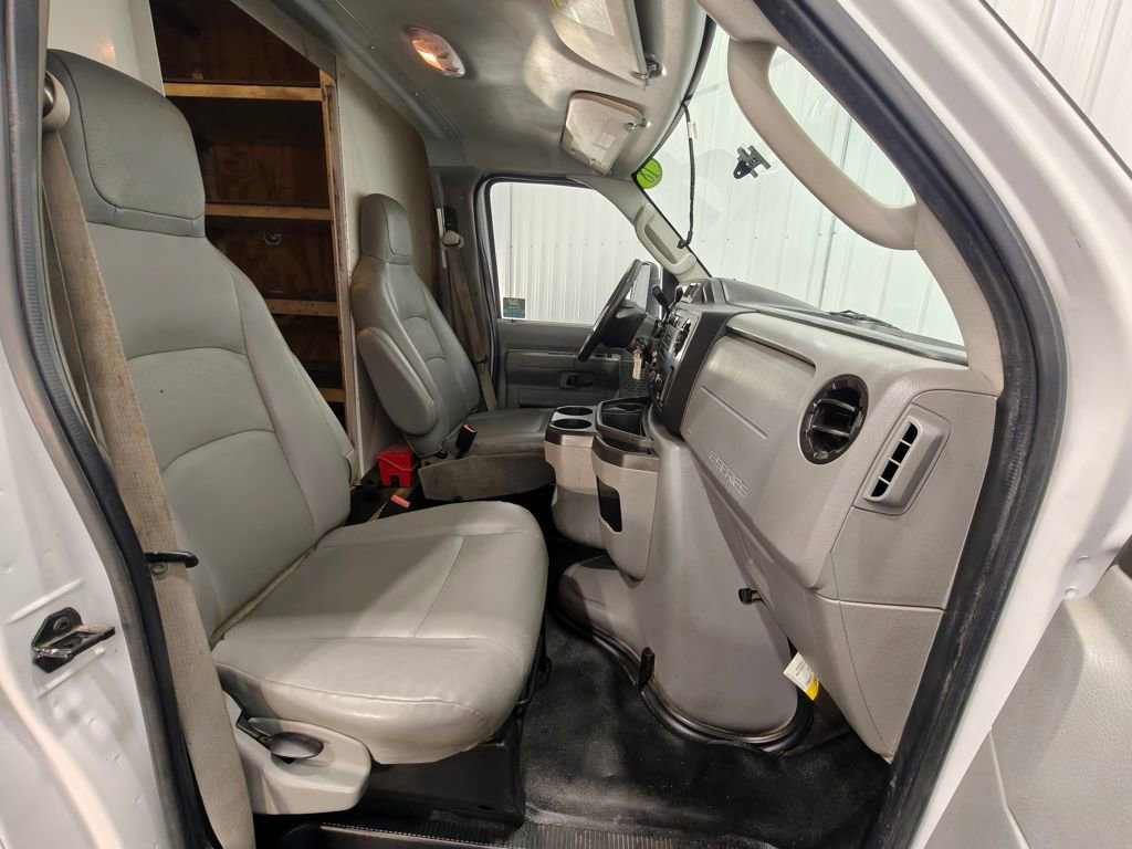 Used 2018 Ford E-350 and Econoline 350 Super Duty w/ Power Windows & Locks Group RWD image 27