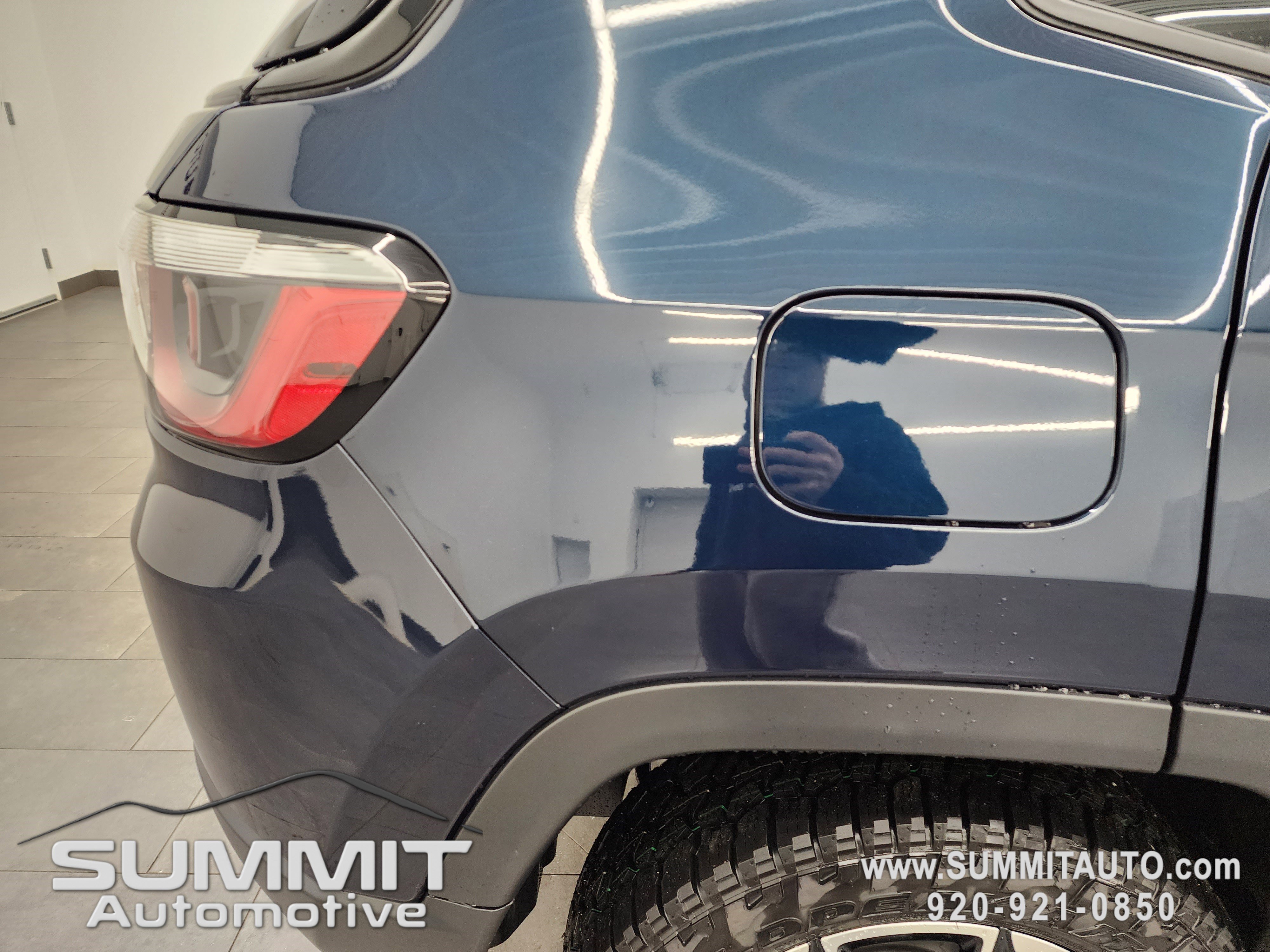 New 2026 Jeep Compass Trailhawk w/ Sun, Sound & Navigation Group image 25