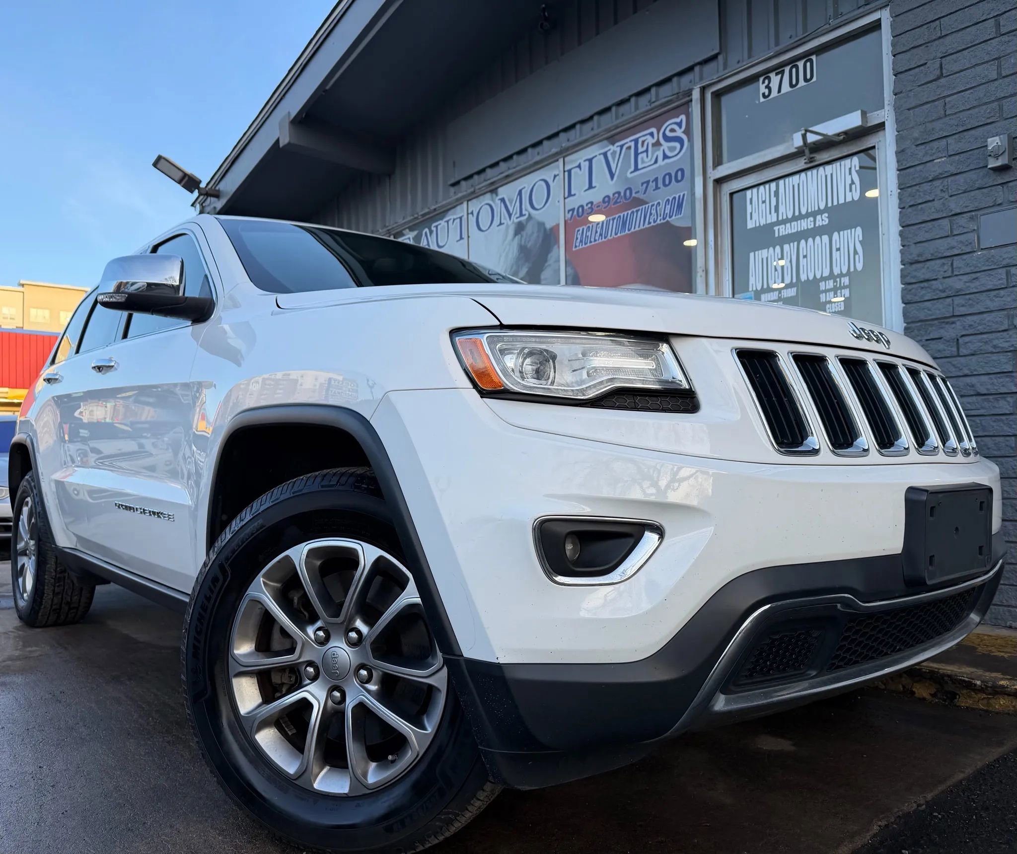 Used 2015 Jeep Grand Cherokee Limited w/ Luxury Group II