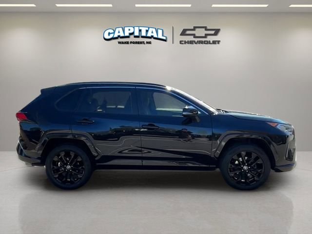 Used 2021 Toyota RAV4 XLE Premium image 6