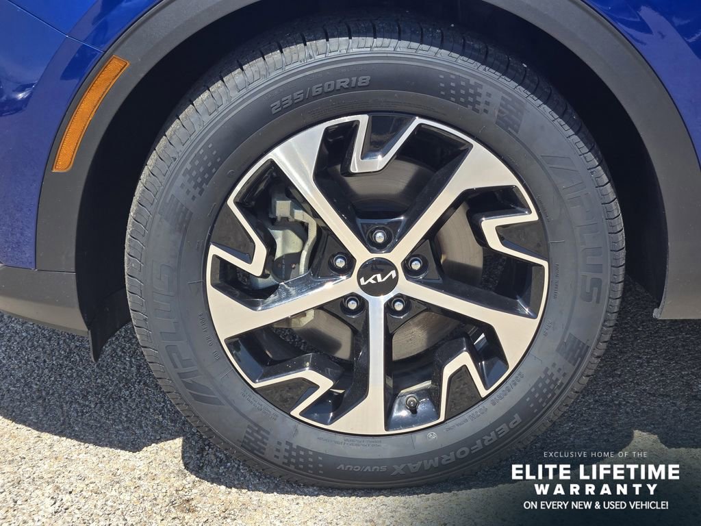 Certified 2024 Kia Sportage EX FWD image 10