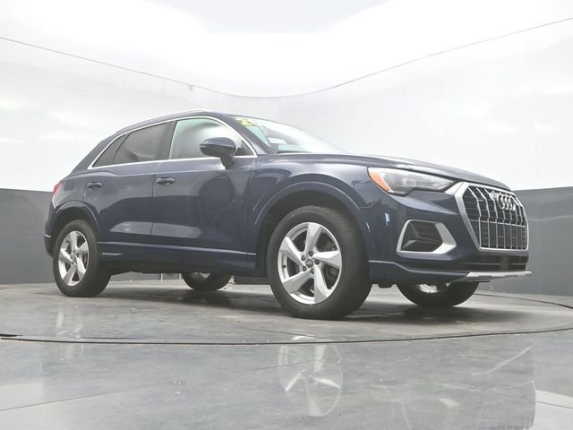 Used 2020 Audi Q3 2.0T Premium image 31