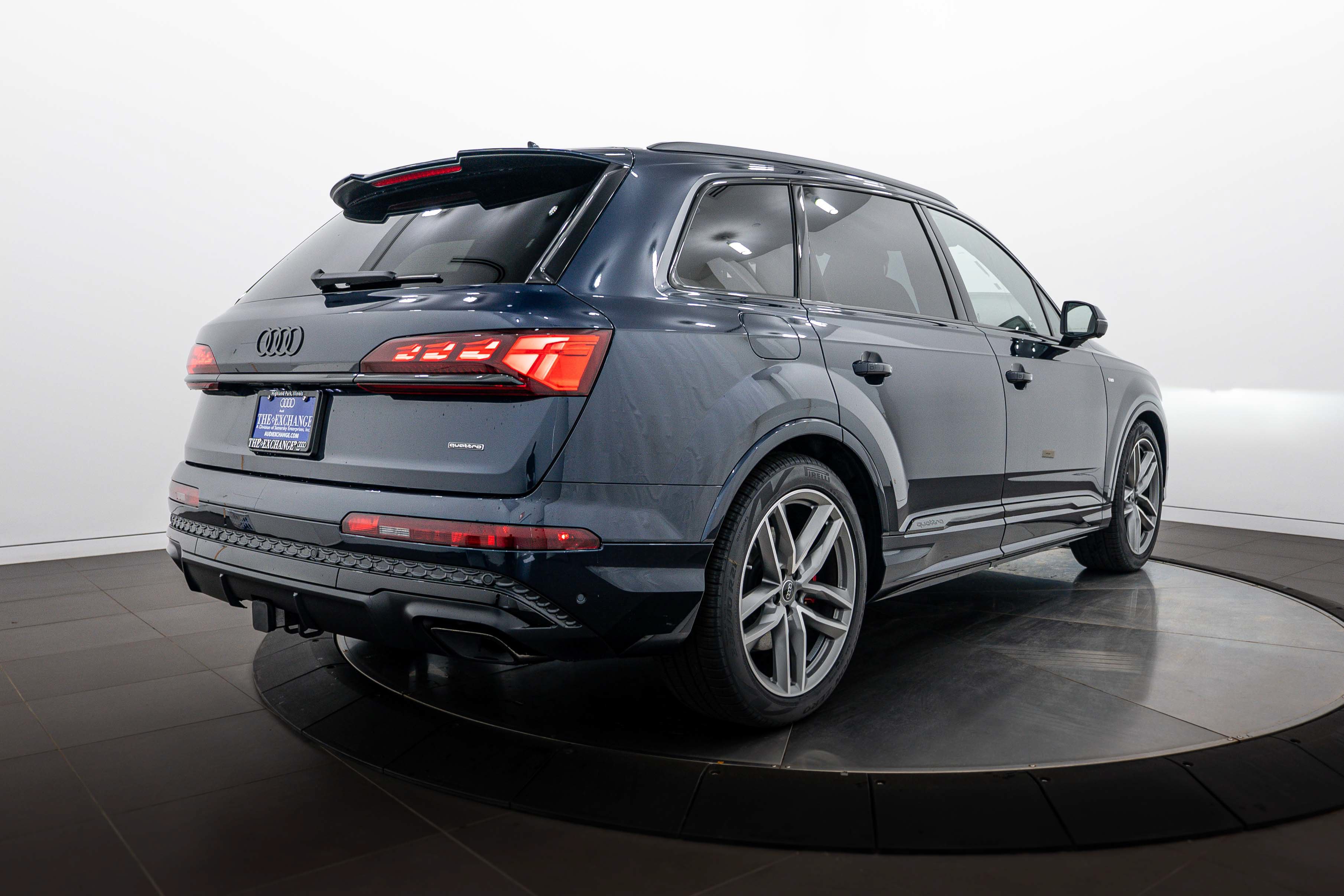 New 2026 Audi Q7 3.0T Prestige AWD/4WD image 4