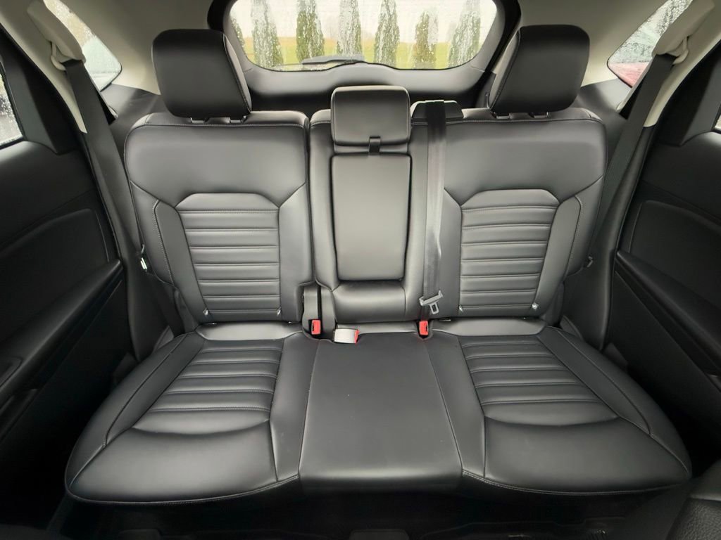 Used 2023 Ford Edge SEL w/ Convenience Package image 24