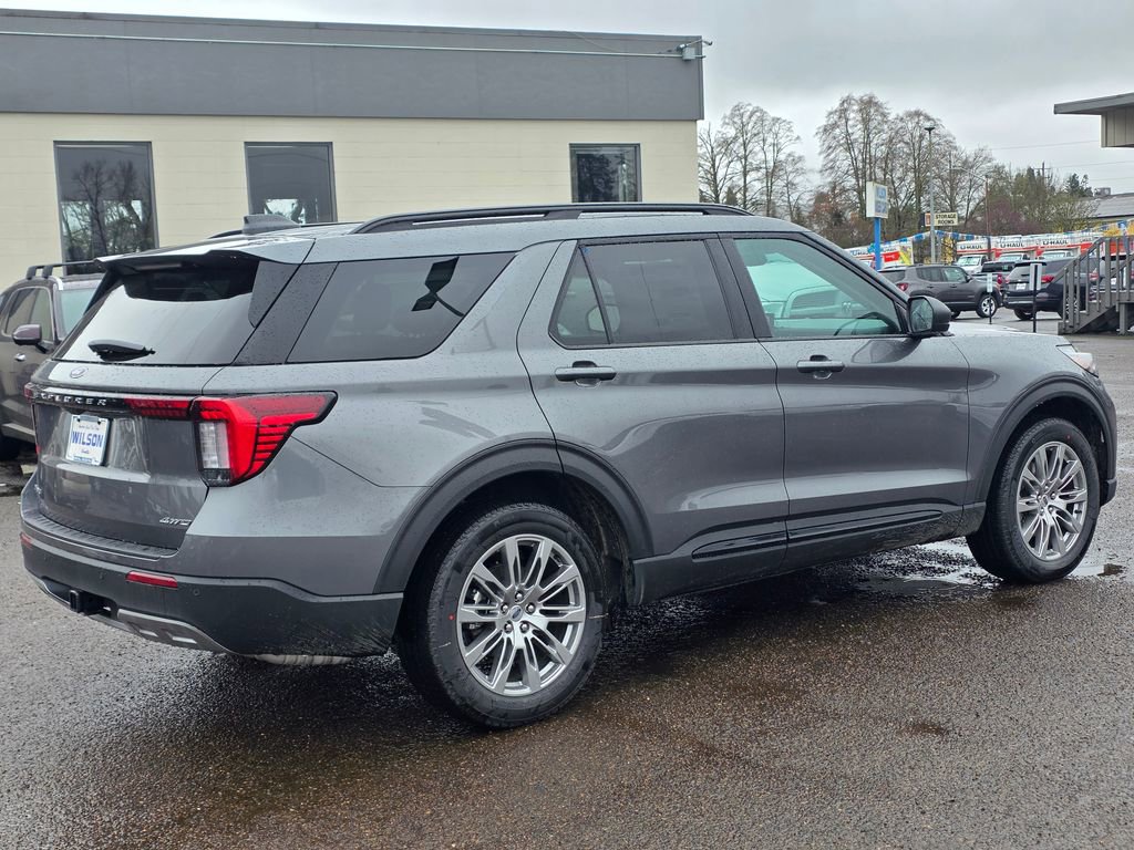 New 2026 Ford Explorer Active w/ Active Comfort Package image 31