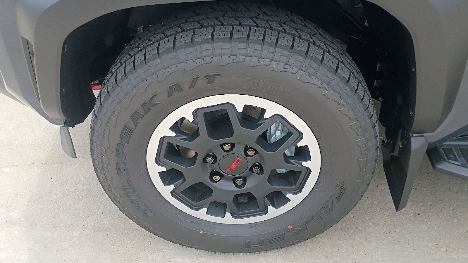 Used 2026 Toyota 4Runner TRD Off-Road Premium AWD/4WD image 24