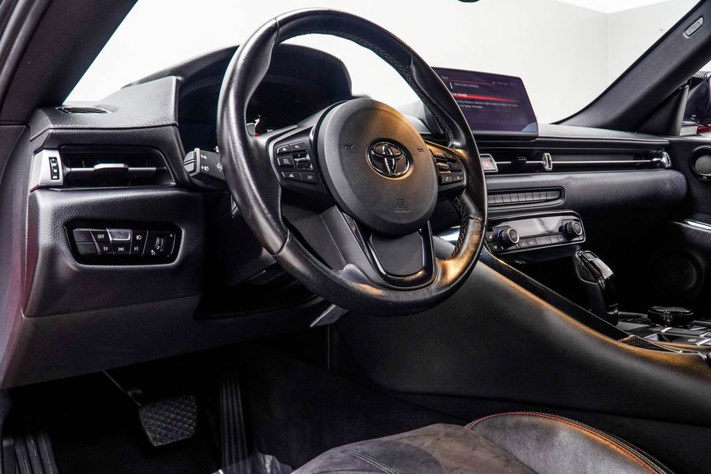 Used 2022 Toyota Supra w/ Safety & Technology Package RWD image 5