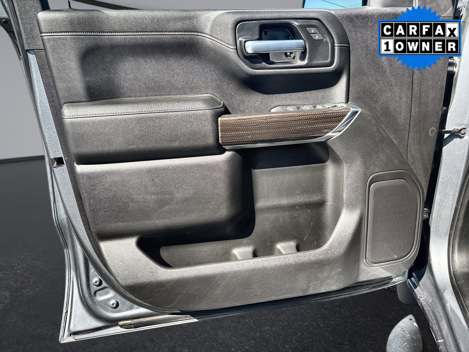 Certified 2021 Chevrolet Silverado 1500 RST image 17