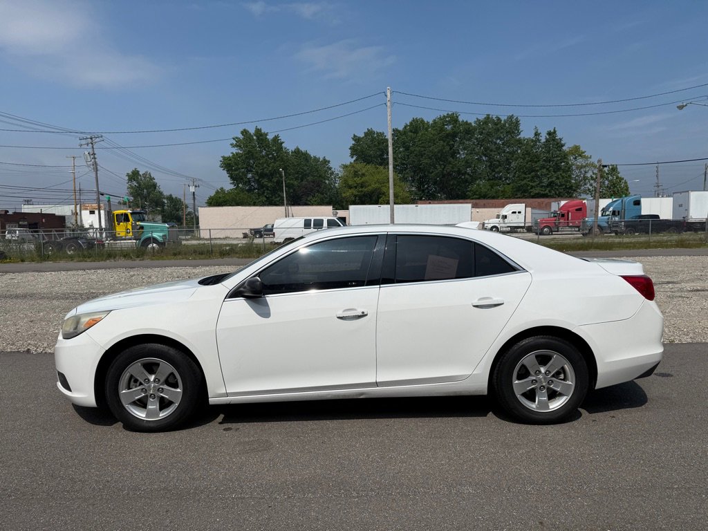 Used 2016 Chevrolet Malibu LS image 6