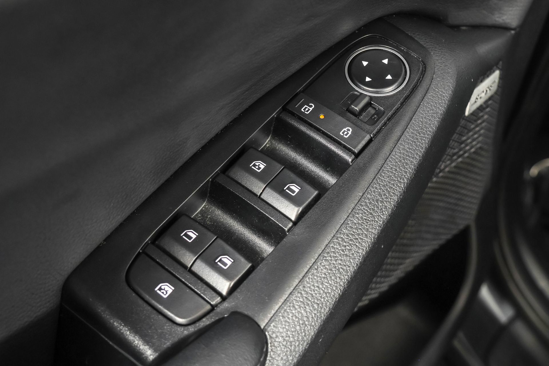 Used 2024 Kia Seltos SX w/ SX Sunroof Package image 36