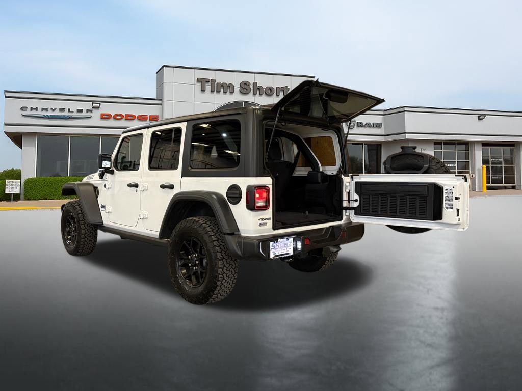 Used 2025 Jeep Wrangler Willys 4xe image 16