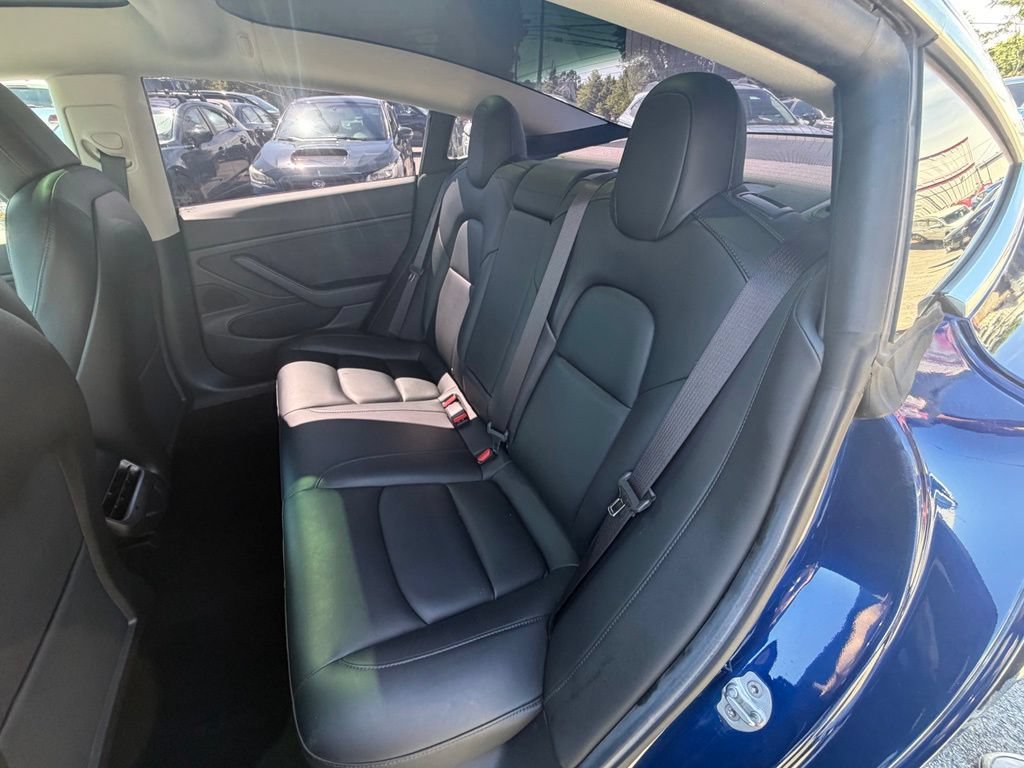 Used 2019 Tesla Model 3 Long Range AWD/4WD image 9