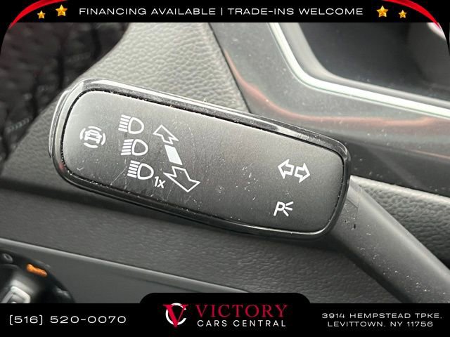 Used 2022 Volkswagen Tiguan SEL R-Line image 41