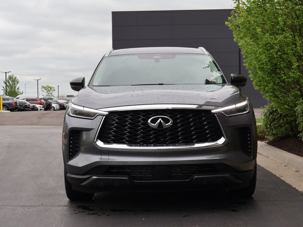 Used 2025 INFINITI QX60 Sensory w/ Cargo Package AWD/4WD image 2